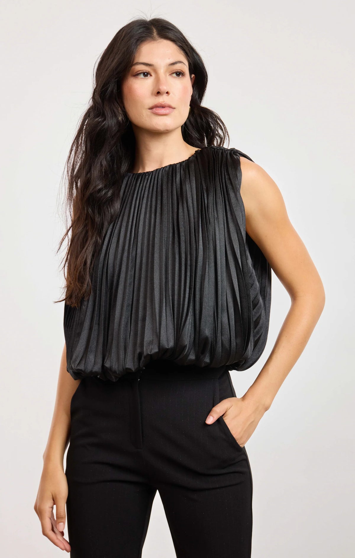 Amour Pleated Bubble Hem Top- Black