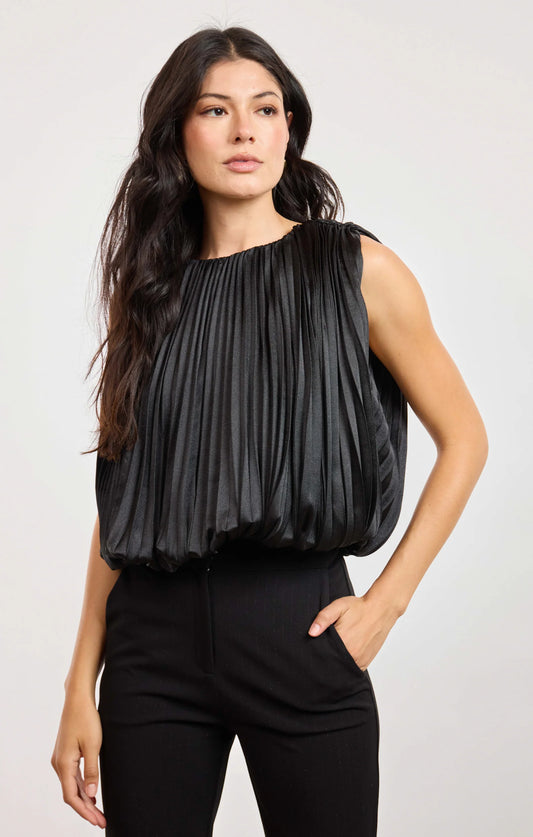 Amour Pleated Bubble Hem Top- Black