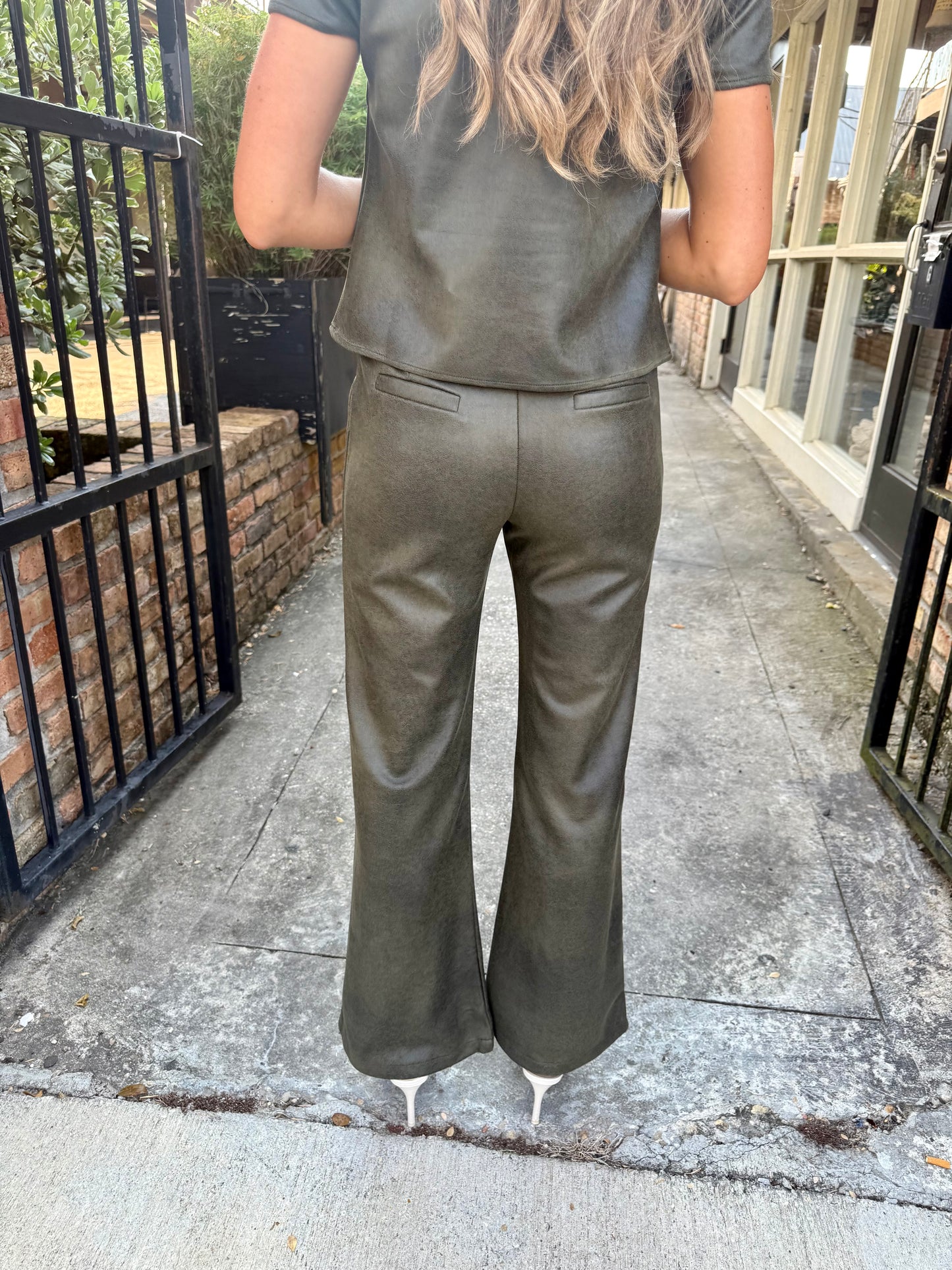 Rio Pants- Olive Suede