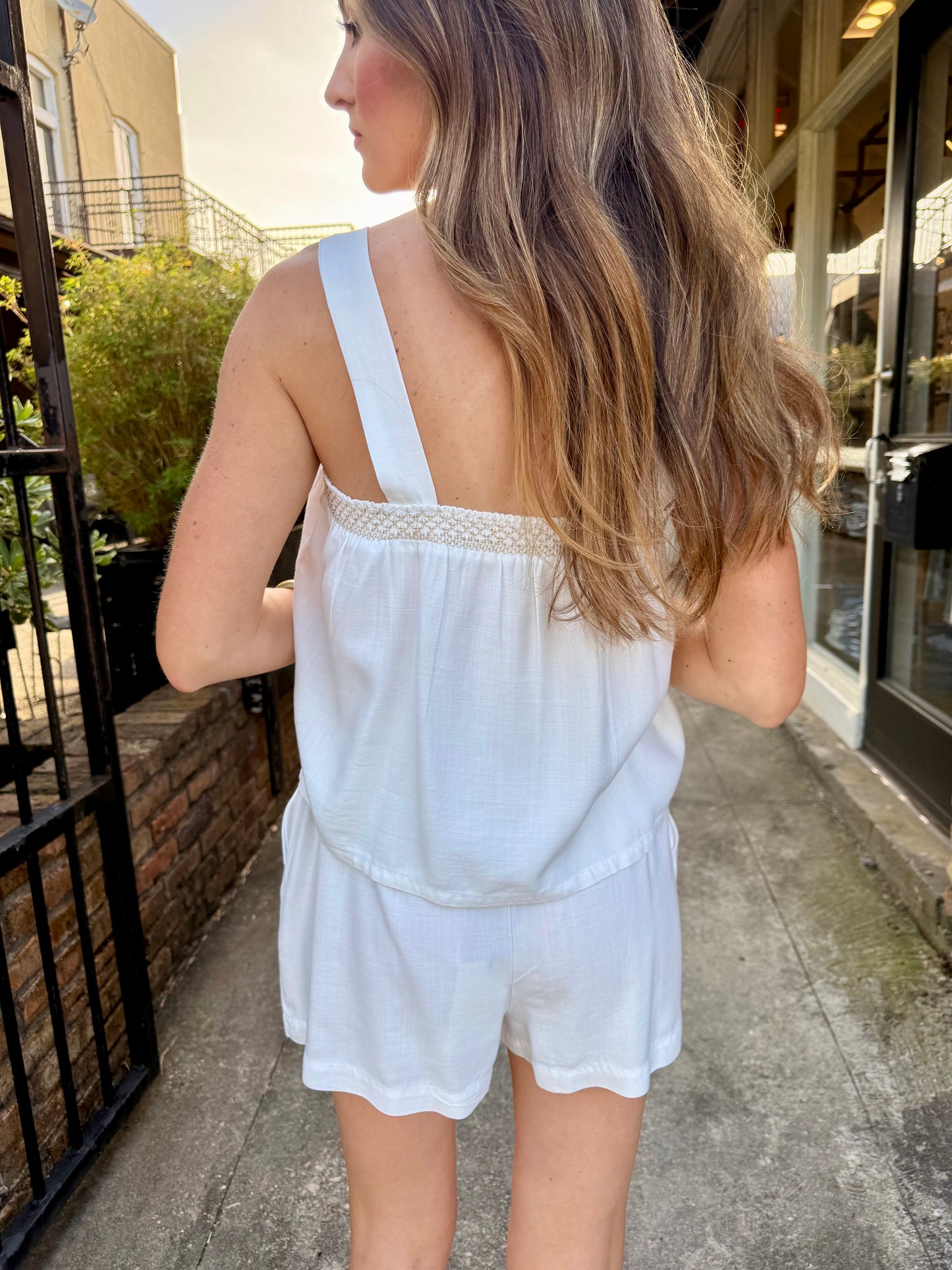 Ferguson Elastic Shorts- White Washed
