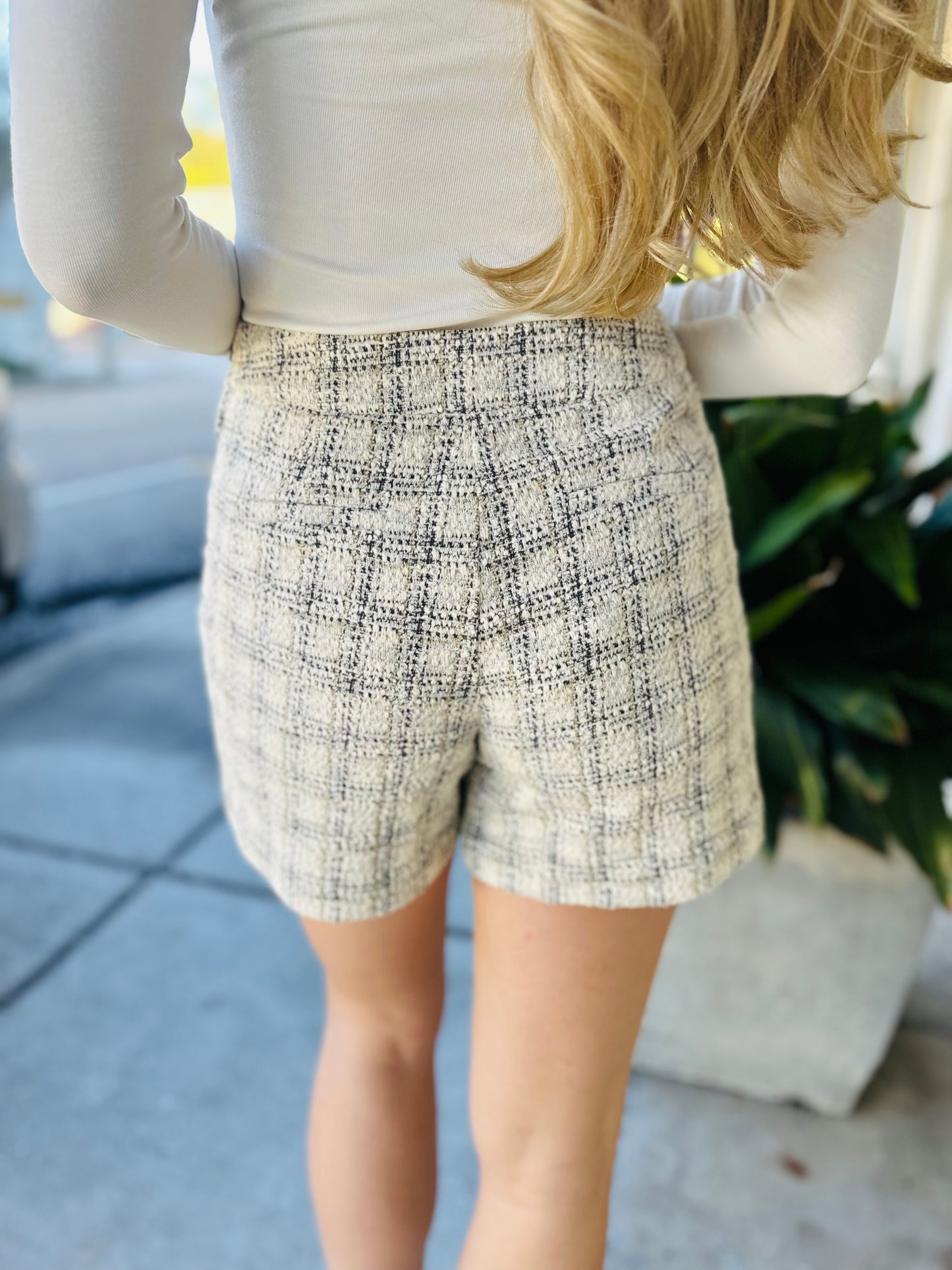 Manning Tweed Plaid Shorts- Ivory Black