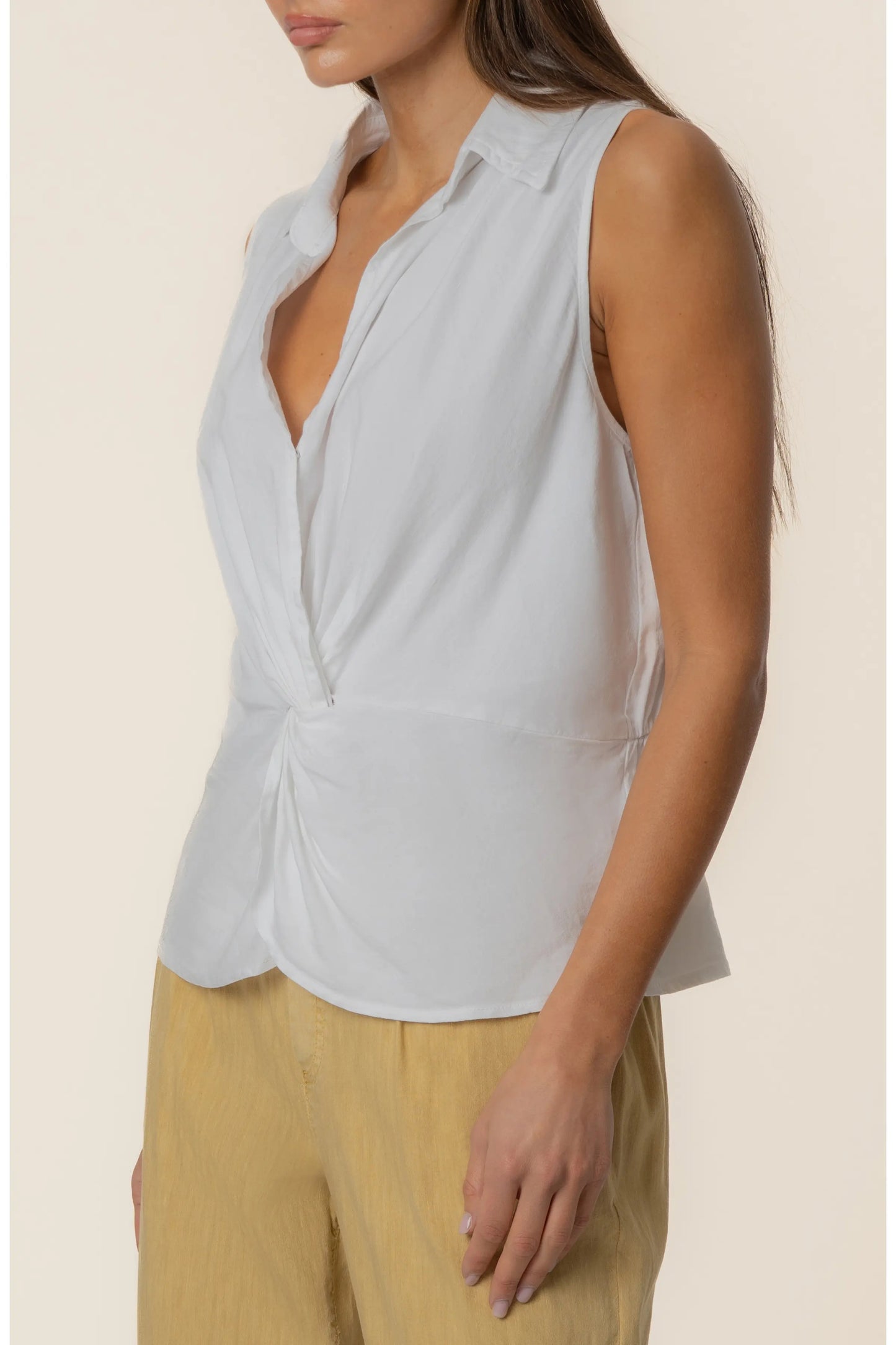 Sara Linen Top- White