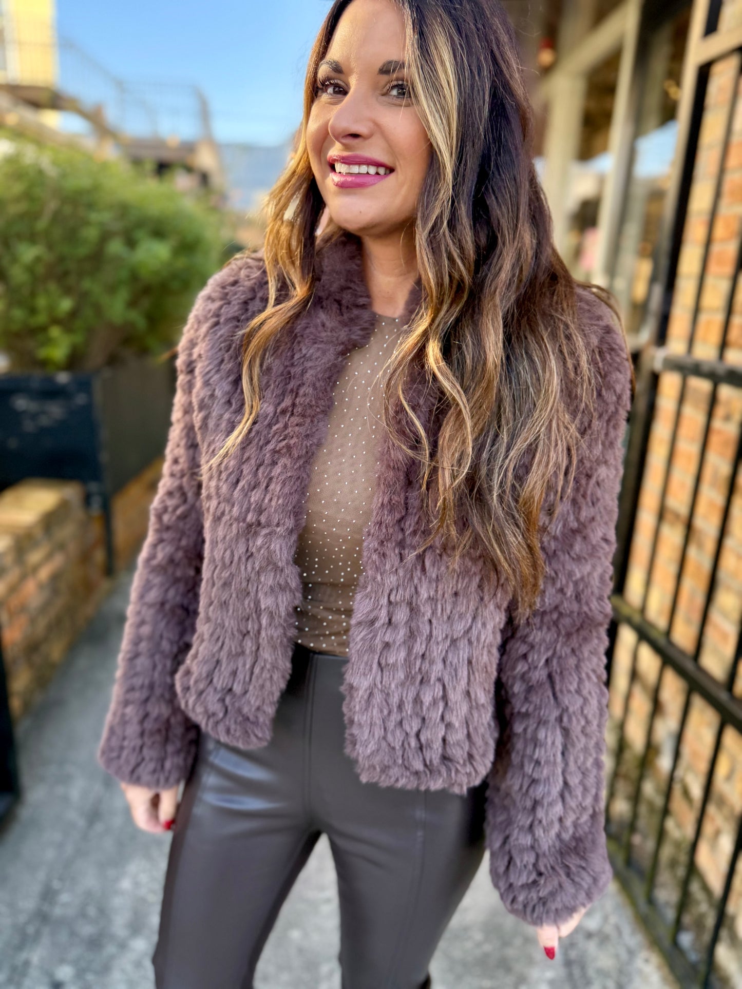 Deline Faux Fur Jacket- Mocha