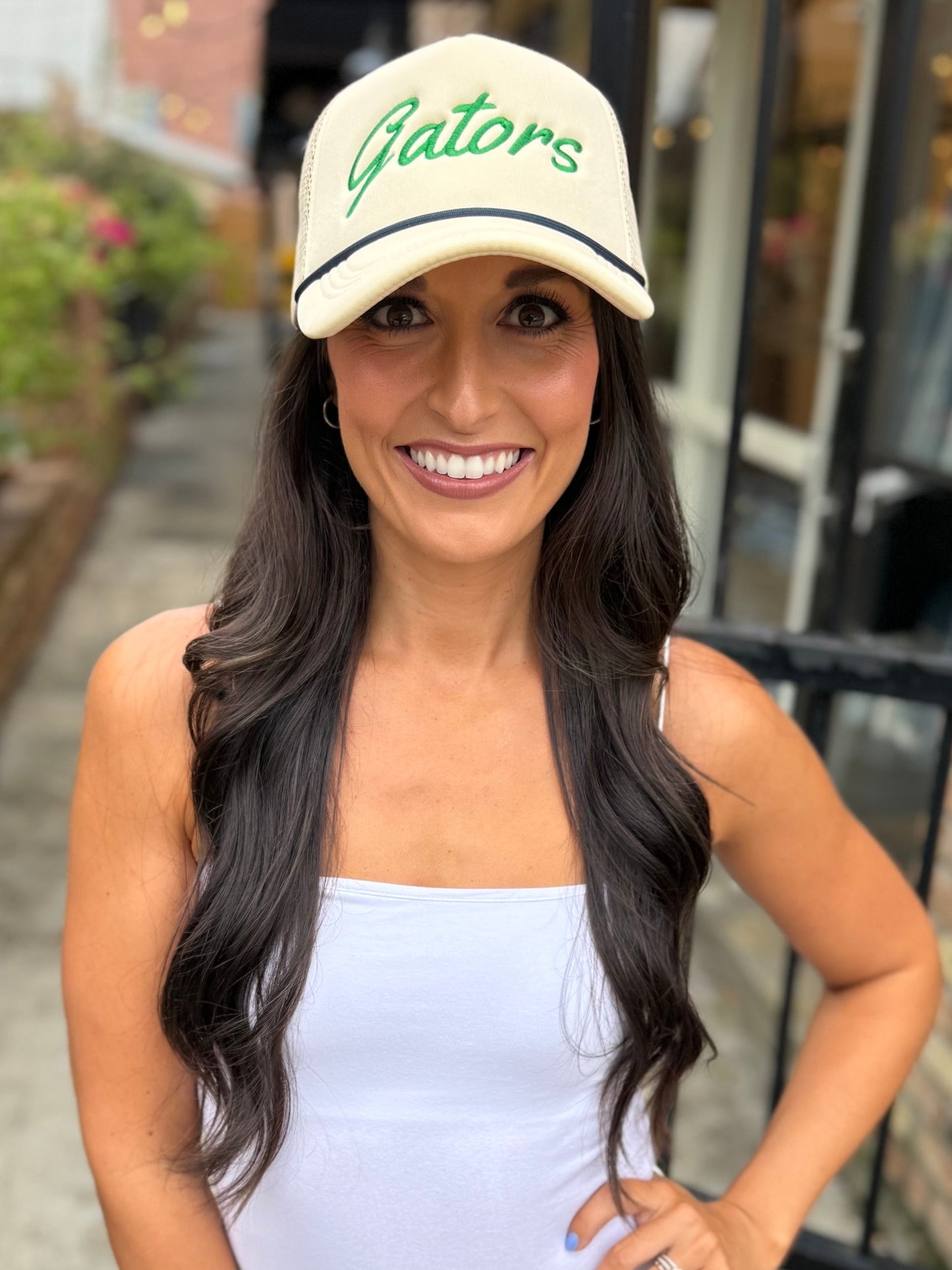 Gators Unisex Trucker Hat- Ivory