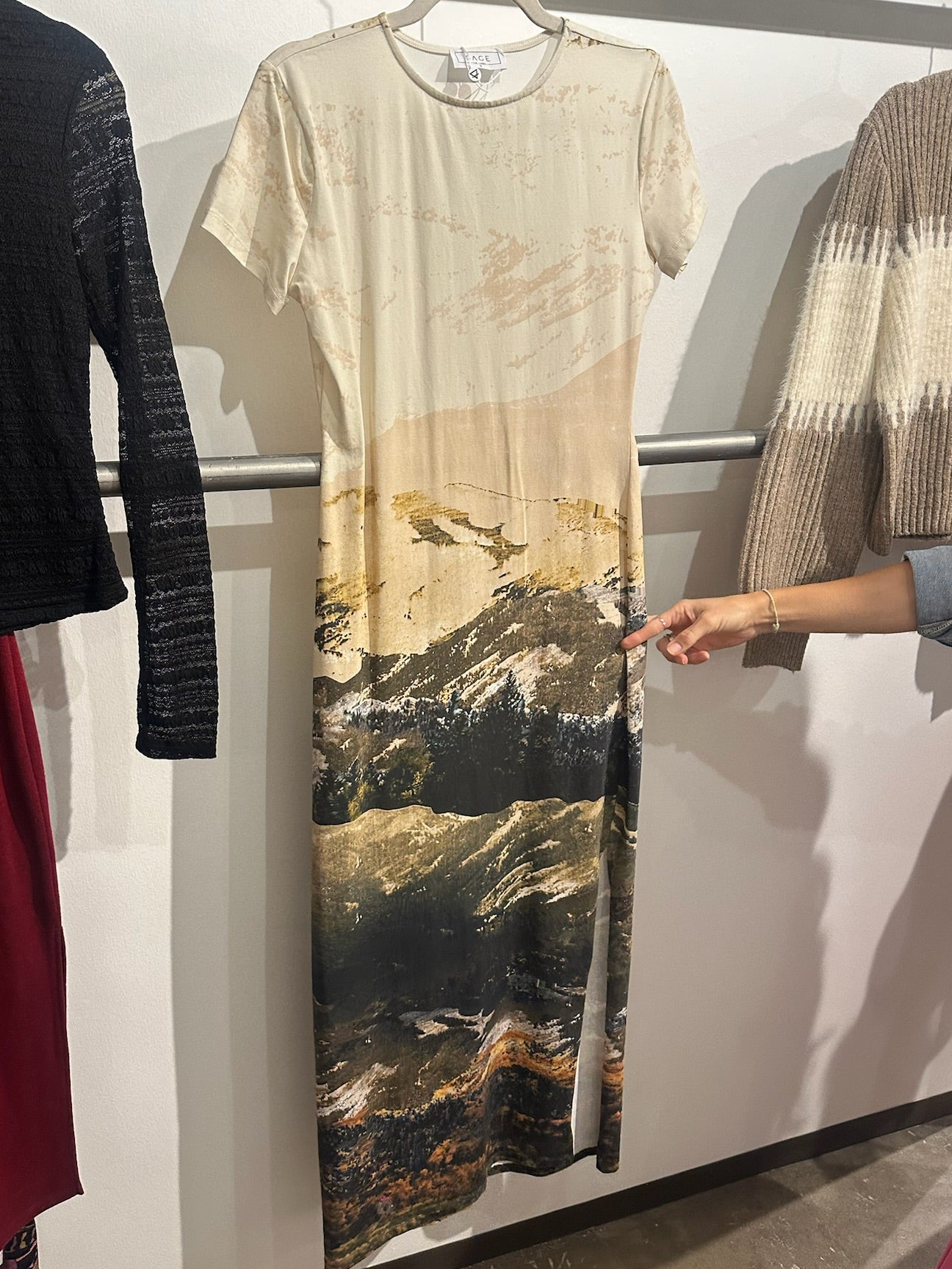 Wondrous Sight Graphic Maxi Dress