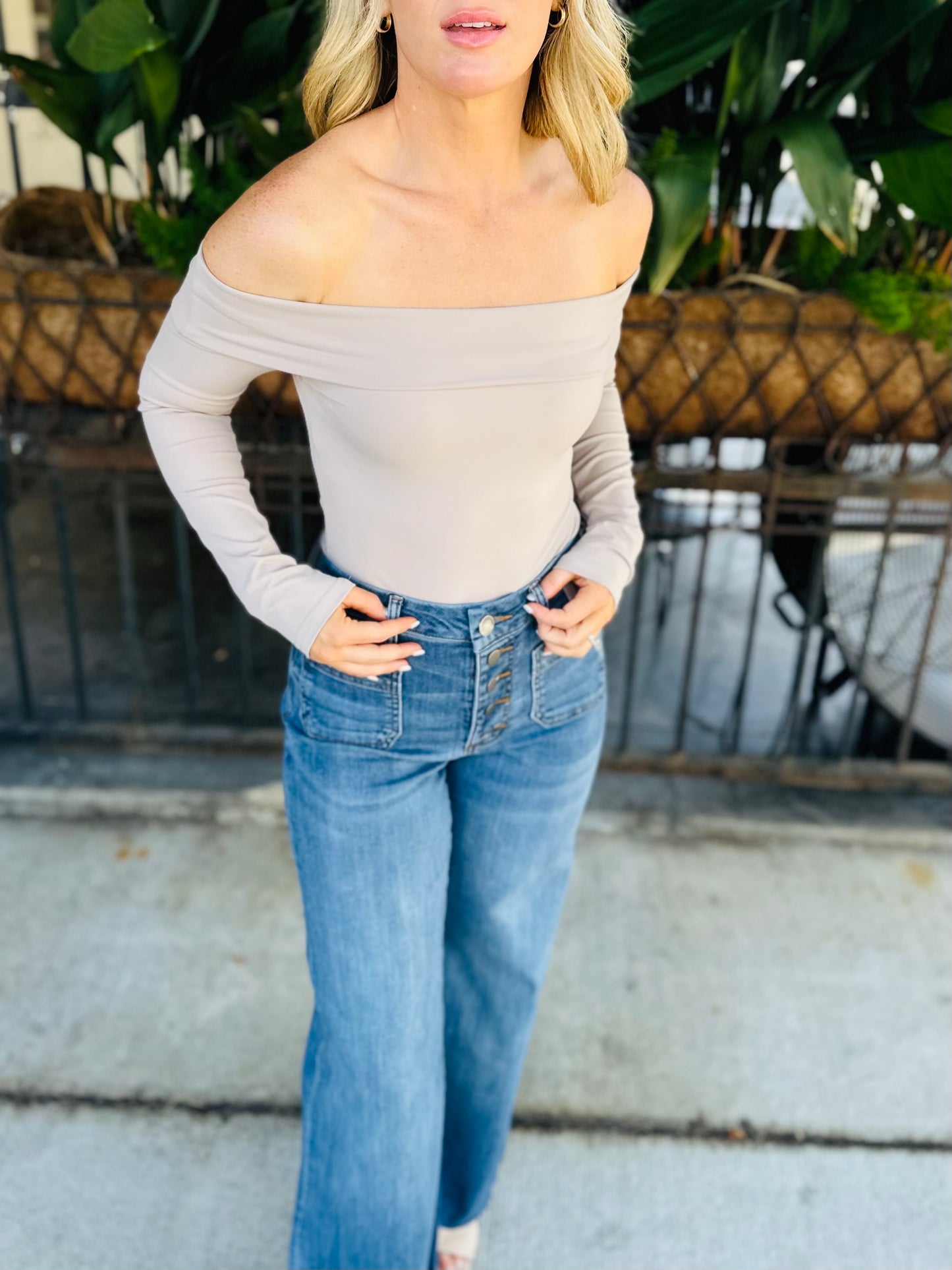 Bridget Off the Shoulder Bodysuit- Taupe