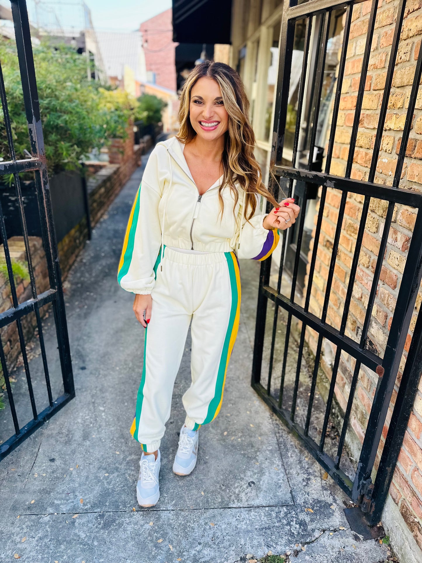 Mardi Nation Sweatpants- Ivory