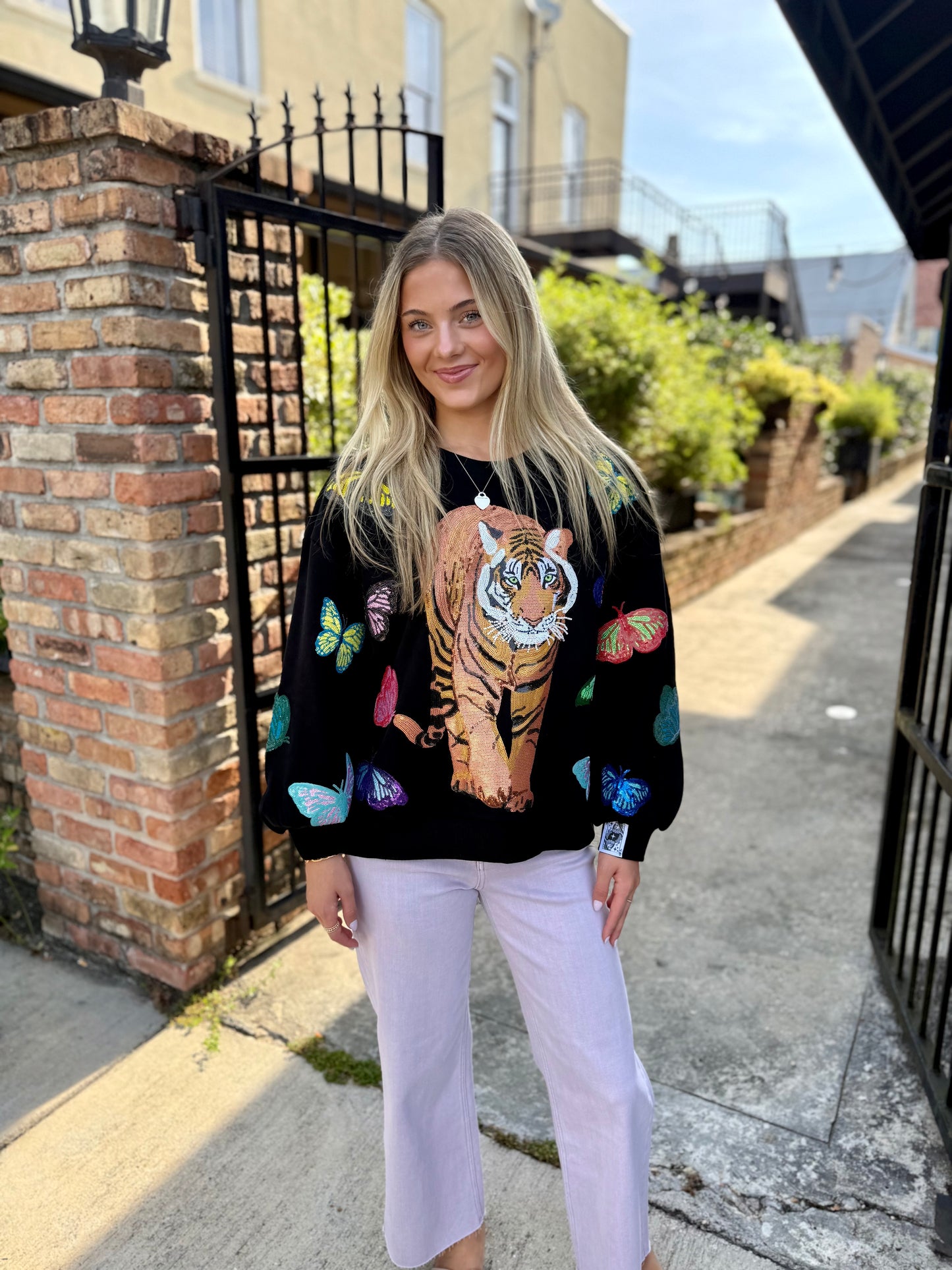 Queen Butterfly Tiger Sweatshirt