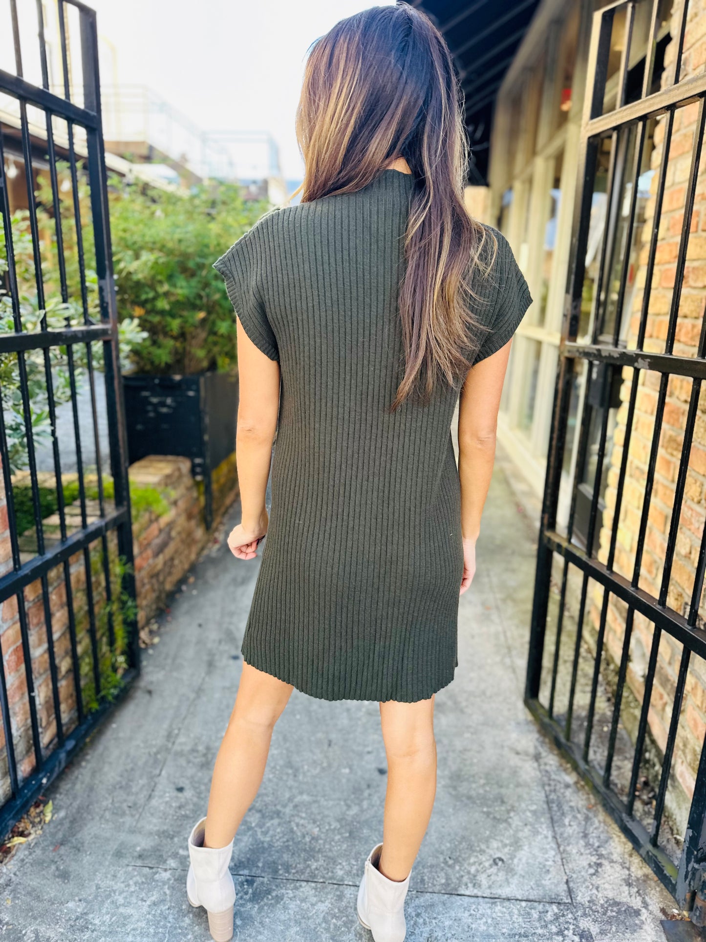 Bankman Sweater Dress- Olive