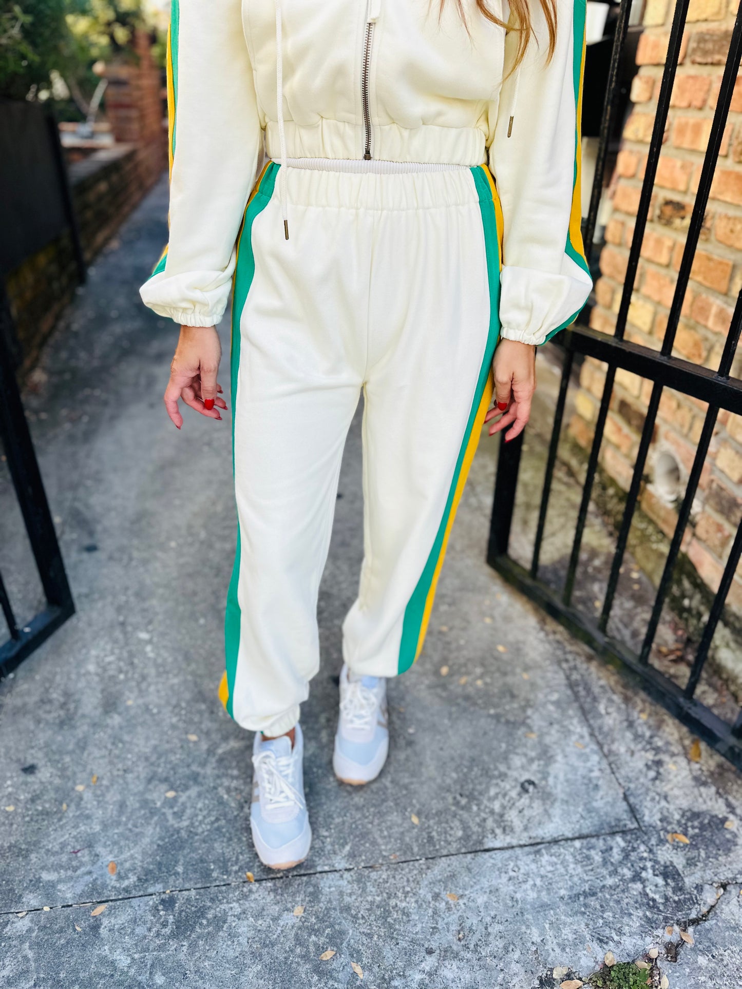 Mardi Nation Sweatpants- Ivory