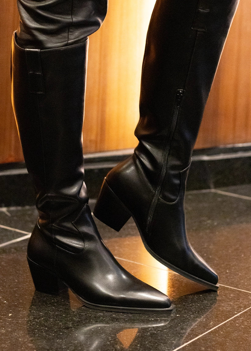Vienna Boots- Black