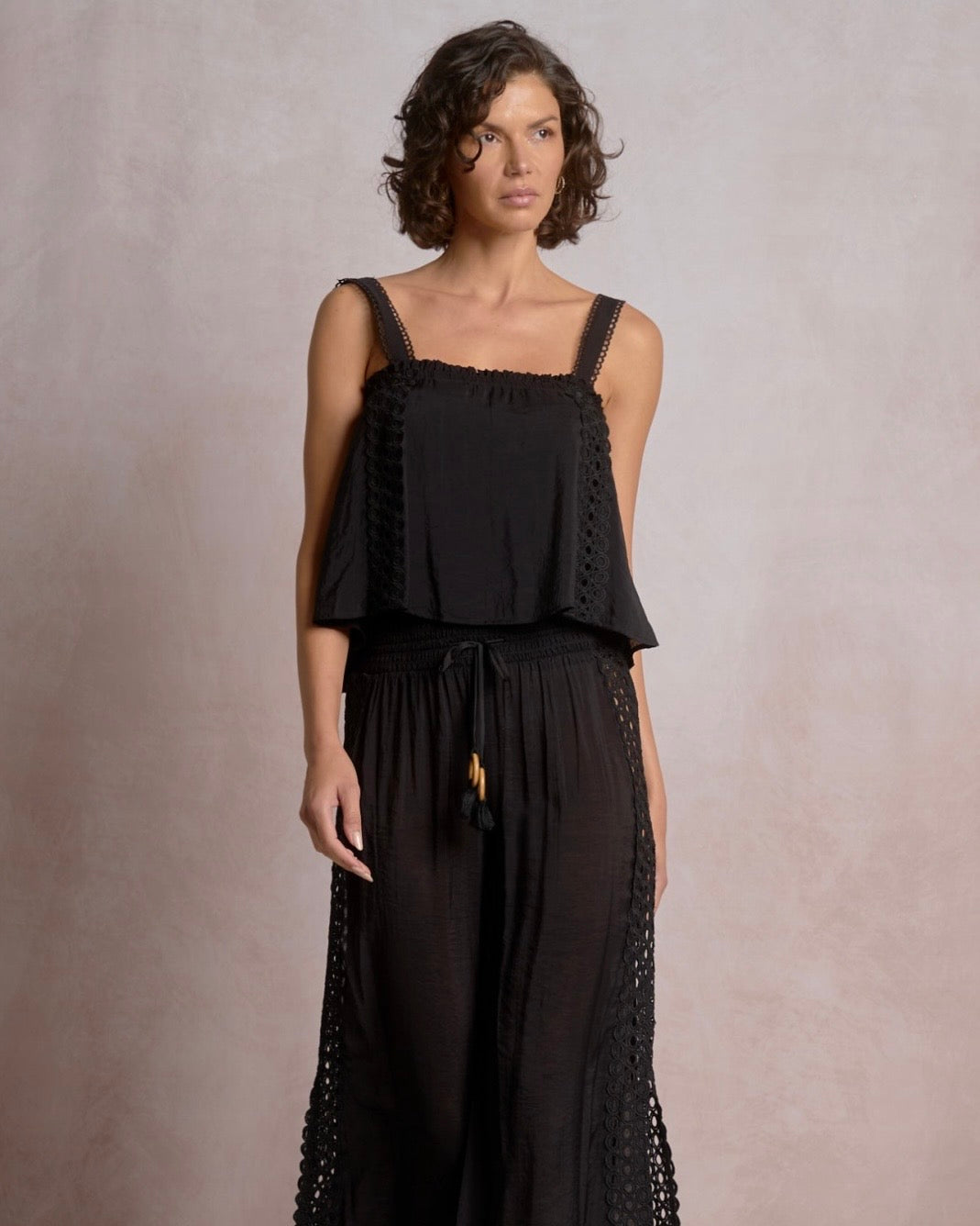 Doha Eyelet Flowy Tank- Black