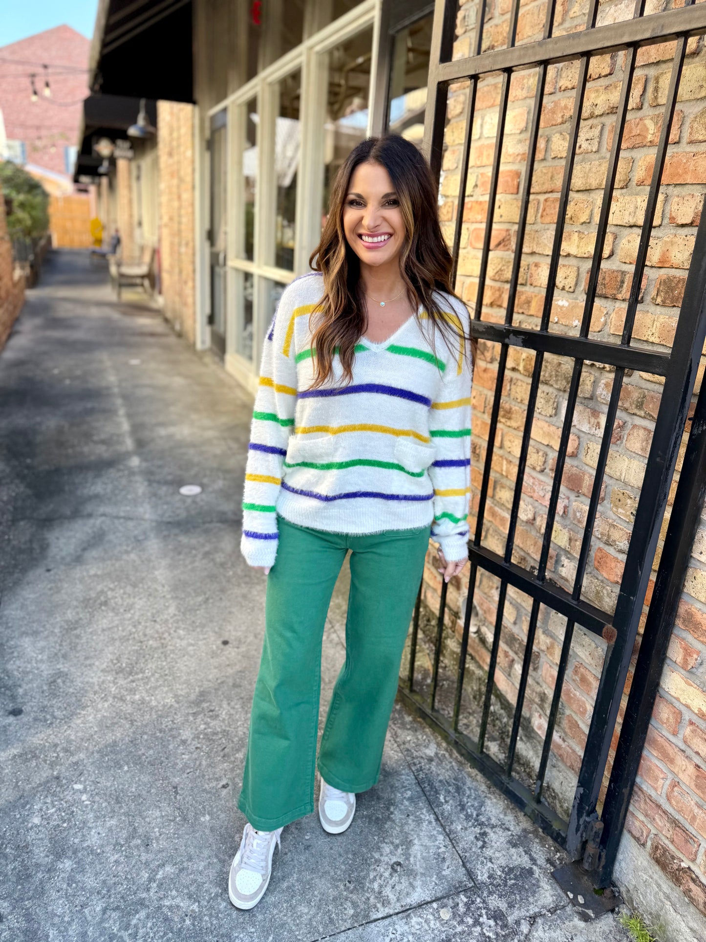 Hardy MG Stripe V-Neck Sweater