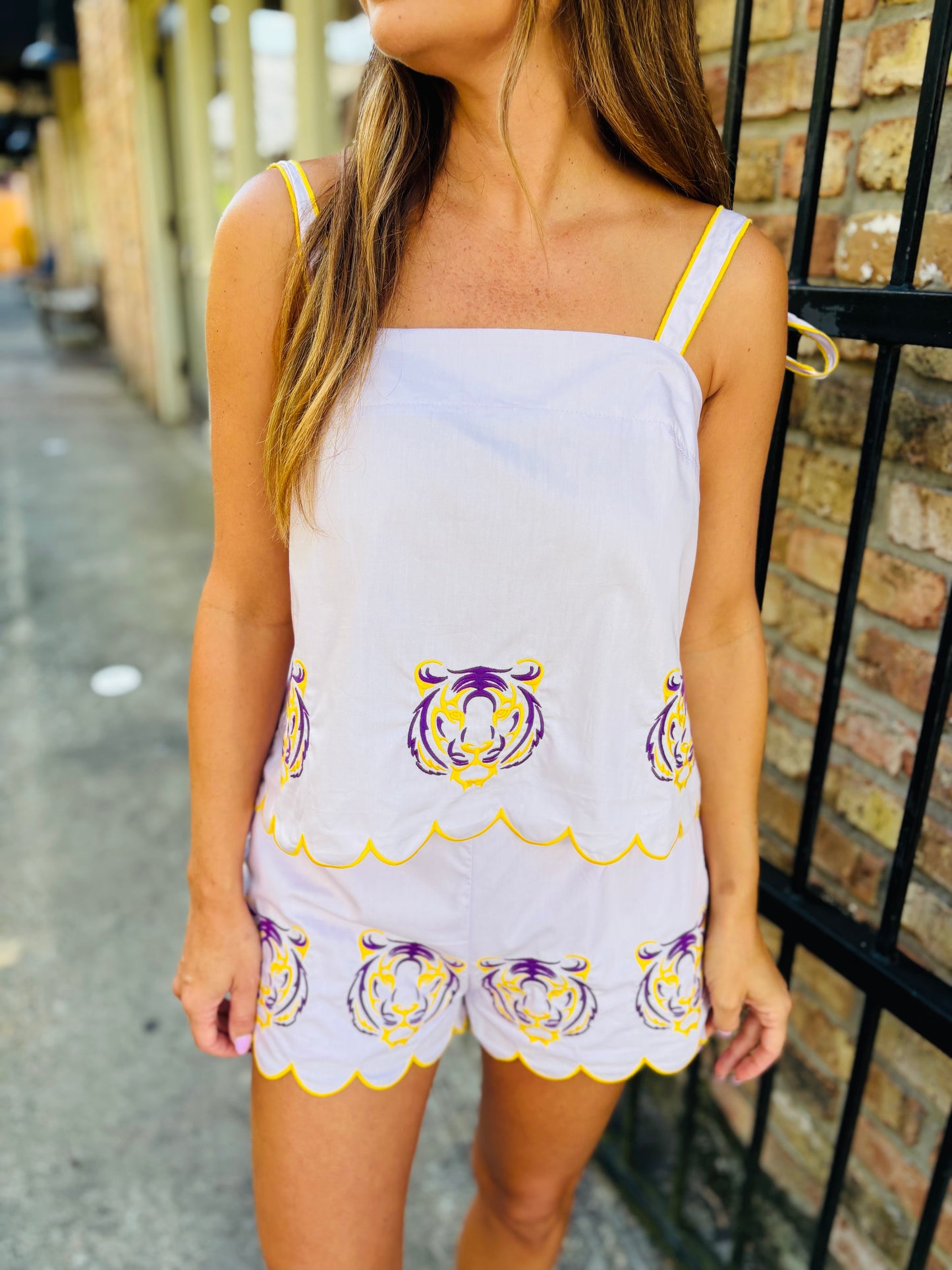 Tiger Embroidered Set- Lav/Yellow
