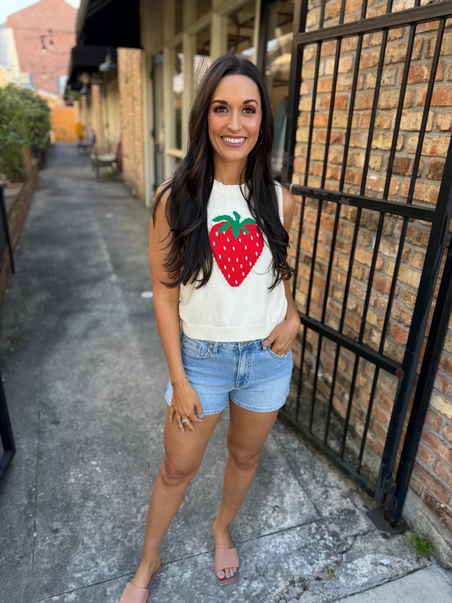 Strawberry Knit Tank- Cream