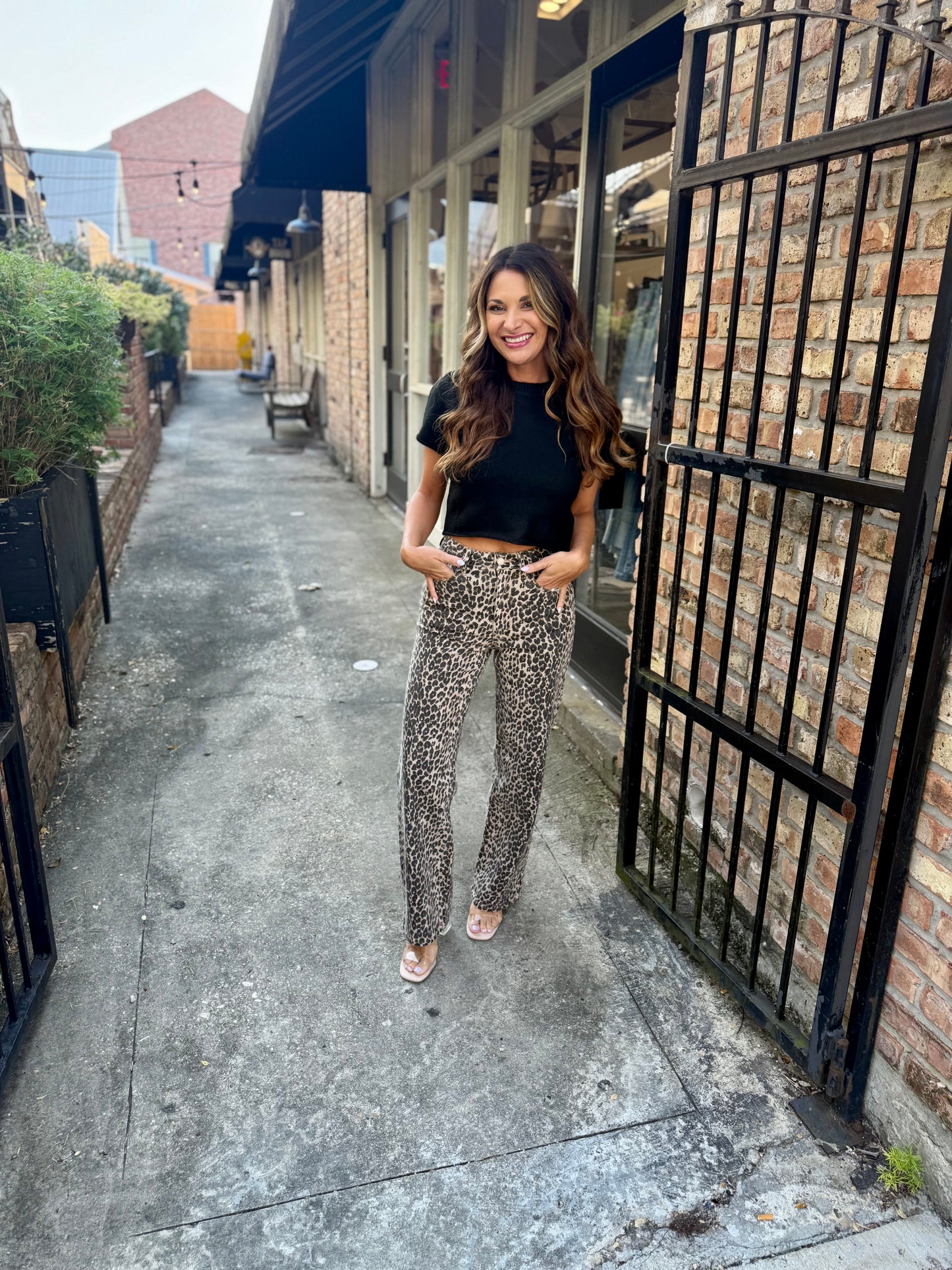 Jessie Crop Sweater- Black