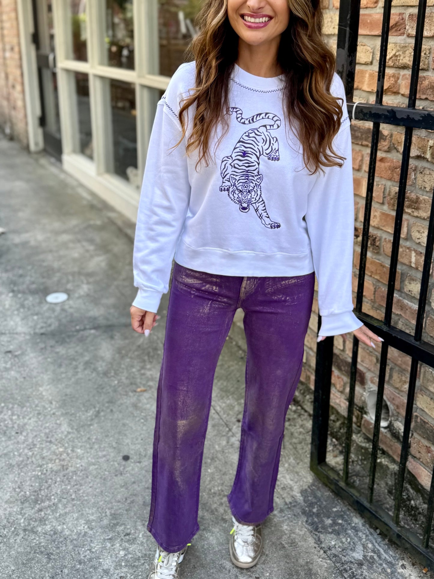 Embroidered Tiger Sweatshirt- White