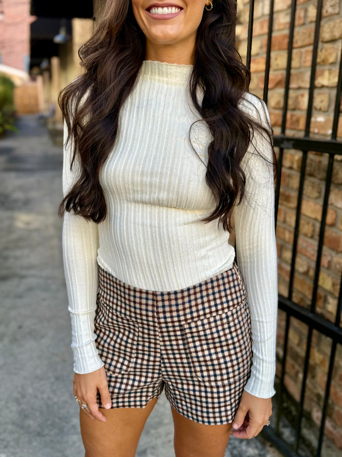 Gingham Front Pocket Shorts- Brown