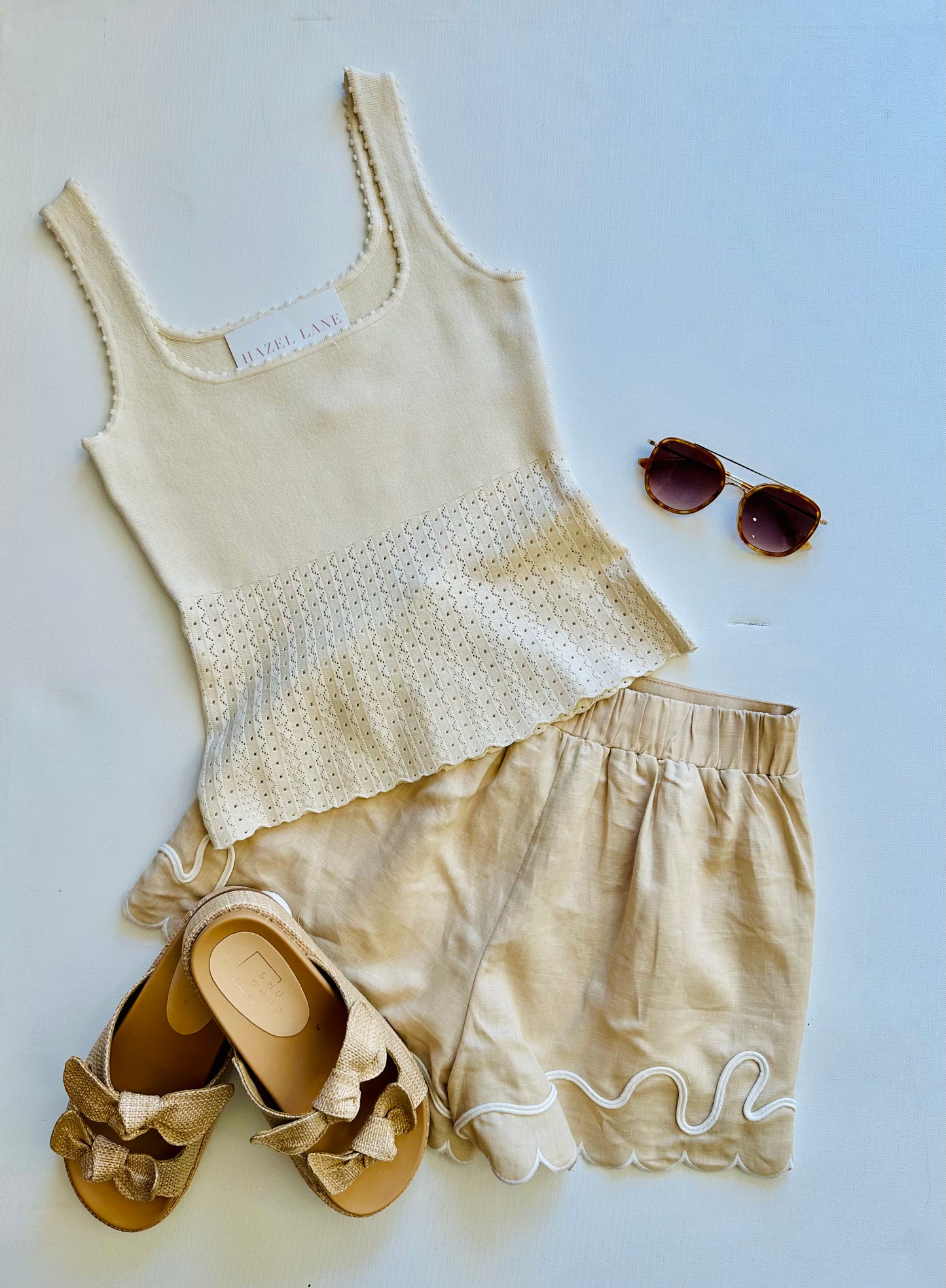 Wavy Embroidered Shorts- Beige/Off White