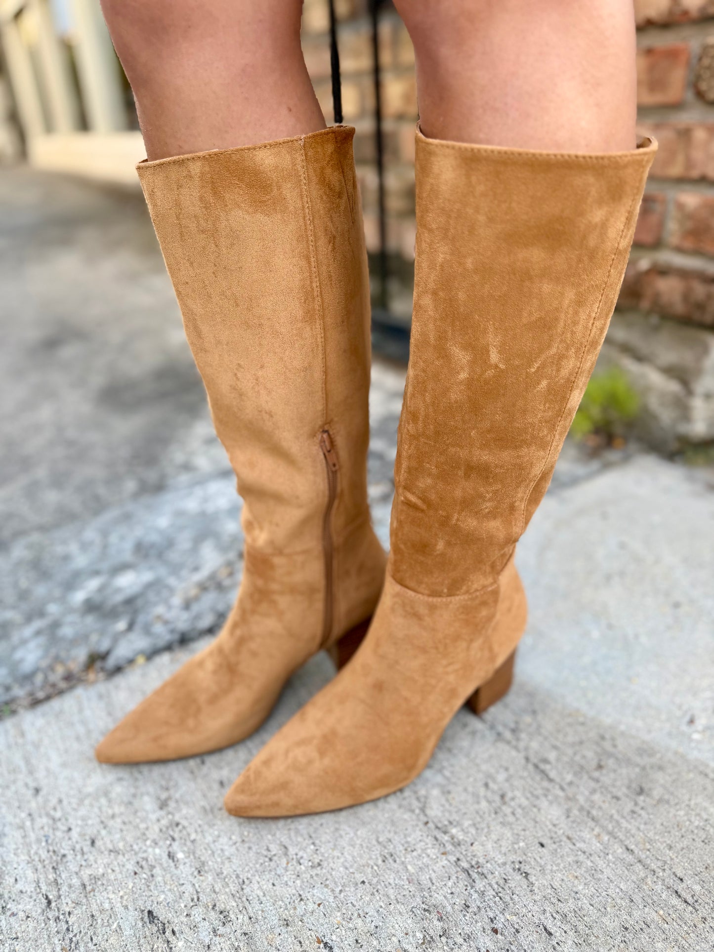 Fern Suede Boots- Tan