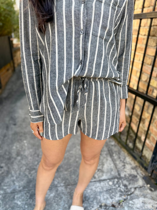 Z Supply Perfect Linen Short- Stripe Black