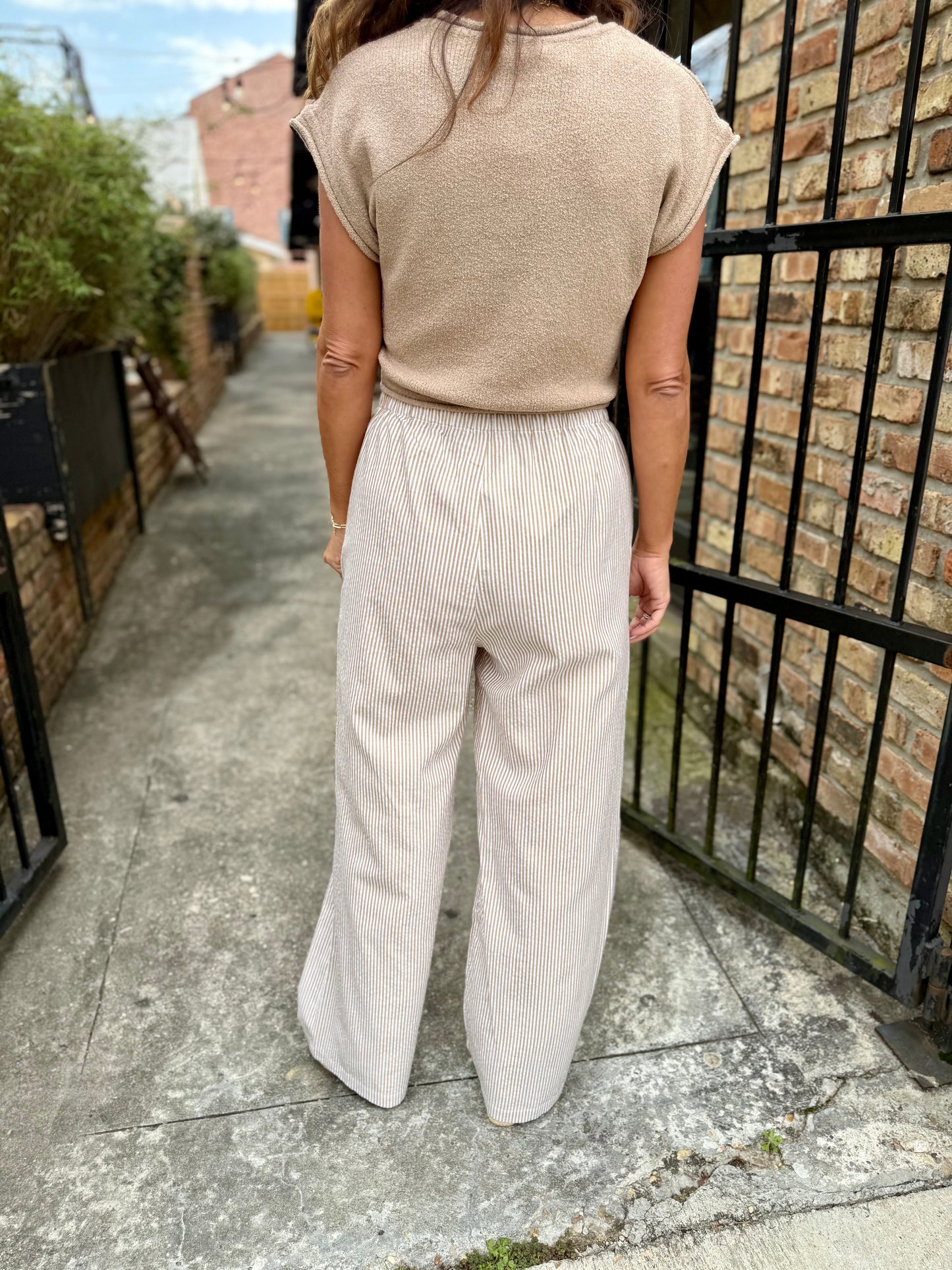 Cuddy Cap Sleeve Top- Lt. Brown