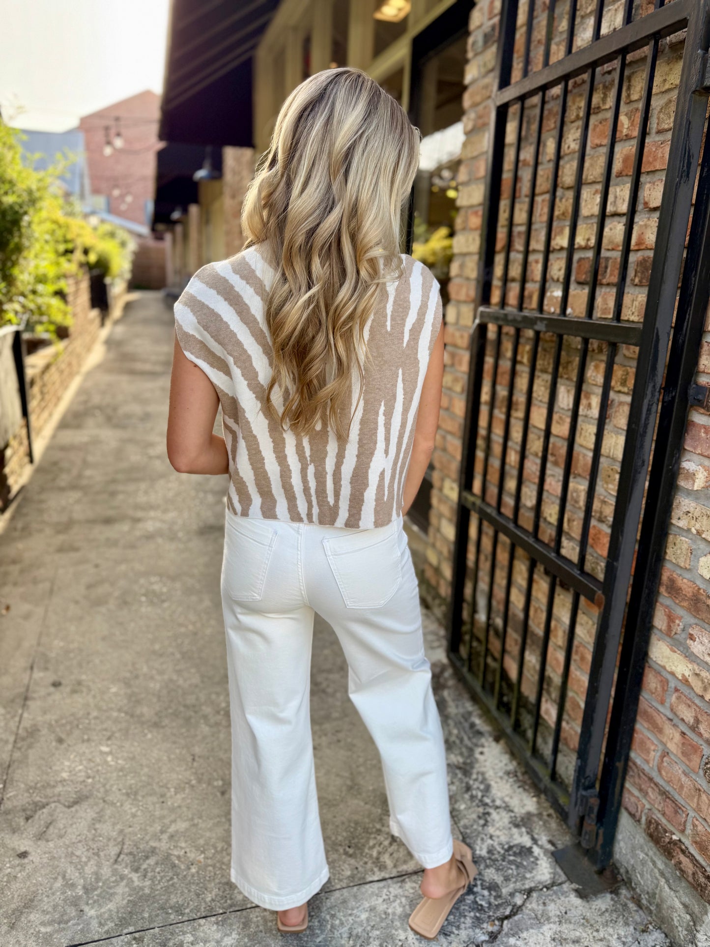 Tiger Boxy Sweater Top- Ivory/Tan