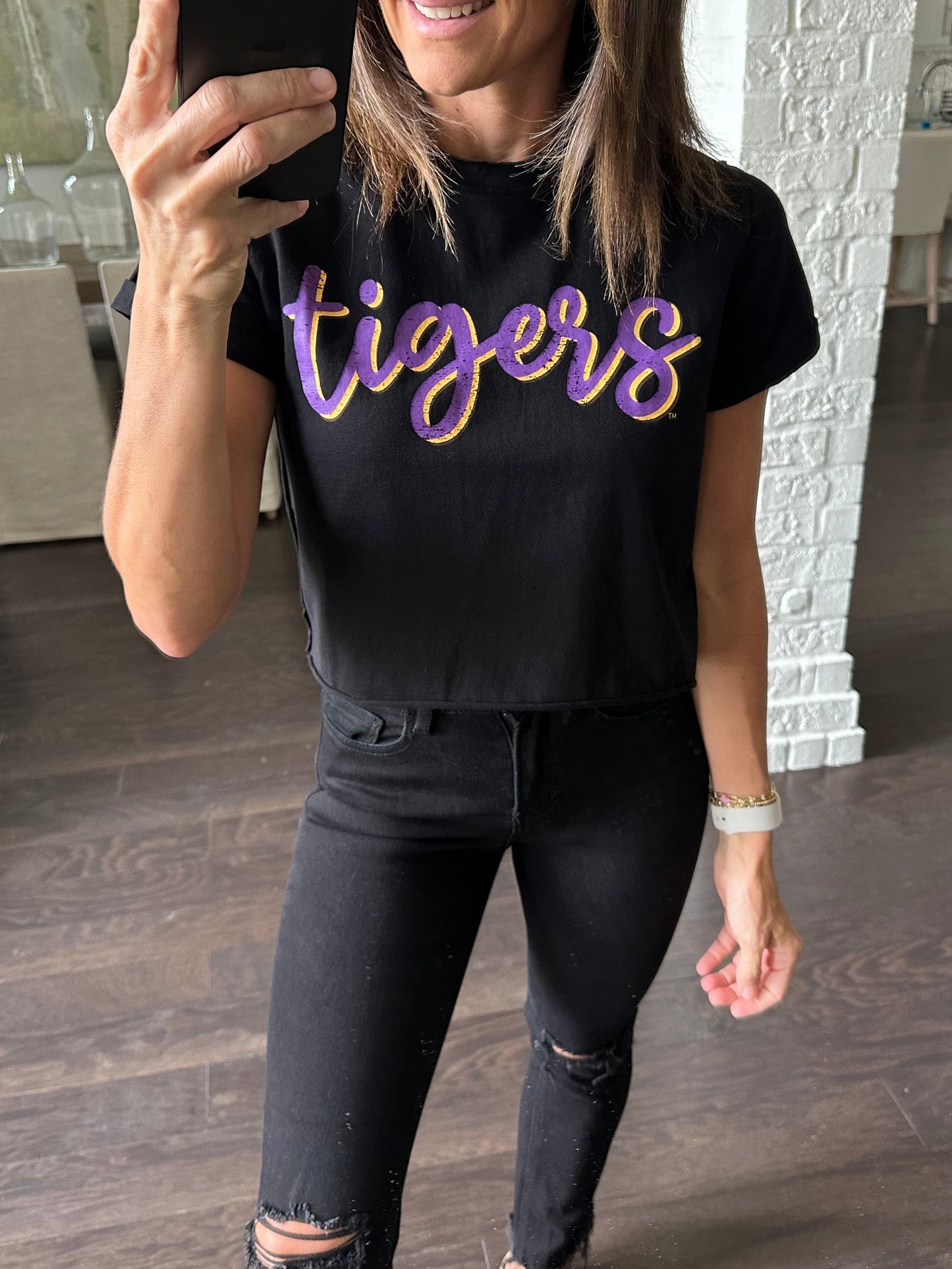 Tigers Vintage Crop Tee- Black