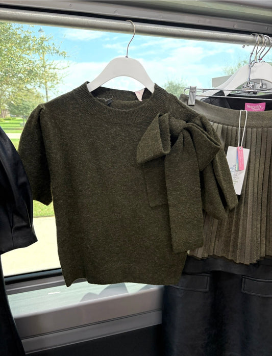 Ava Sweater Top- Olive