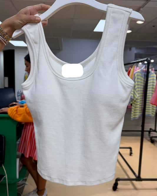 Remi Ribbed Scoop Tank- White