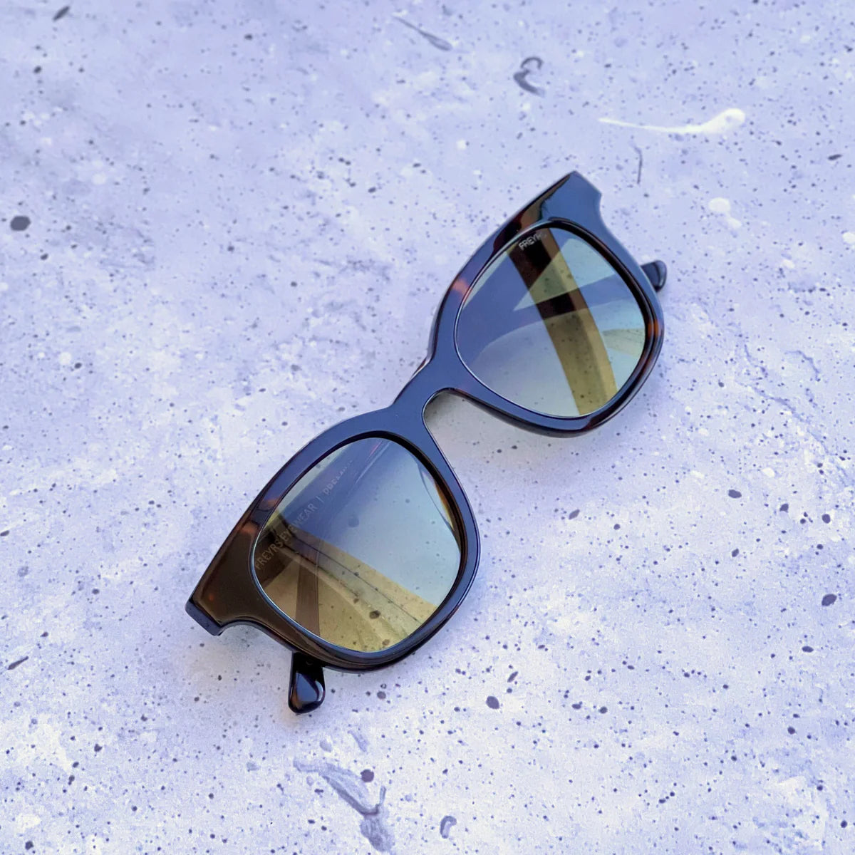 Sunglasses- Jasper Tortoise/Green (131-6)