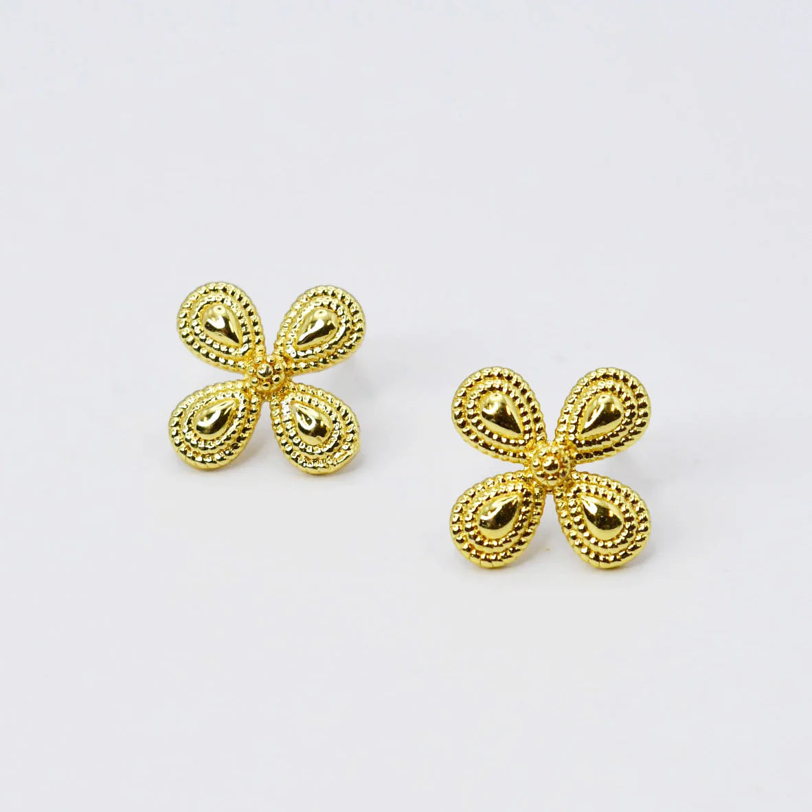 Lily Blush Stud Earrings