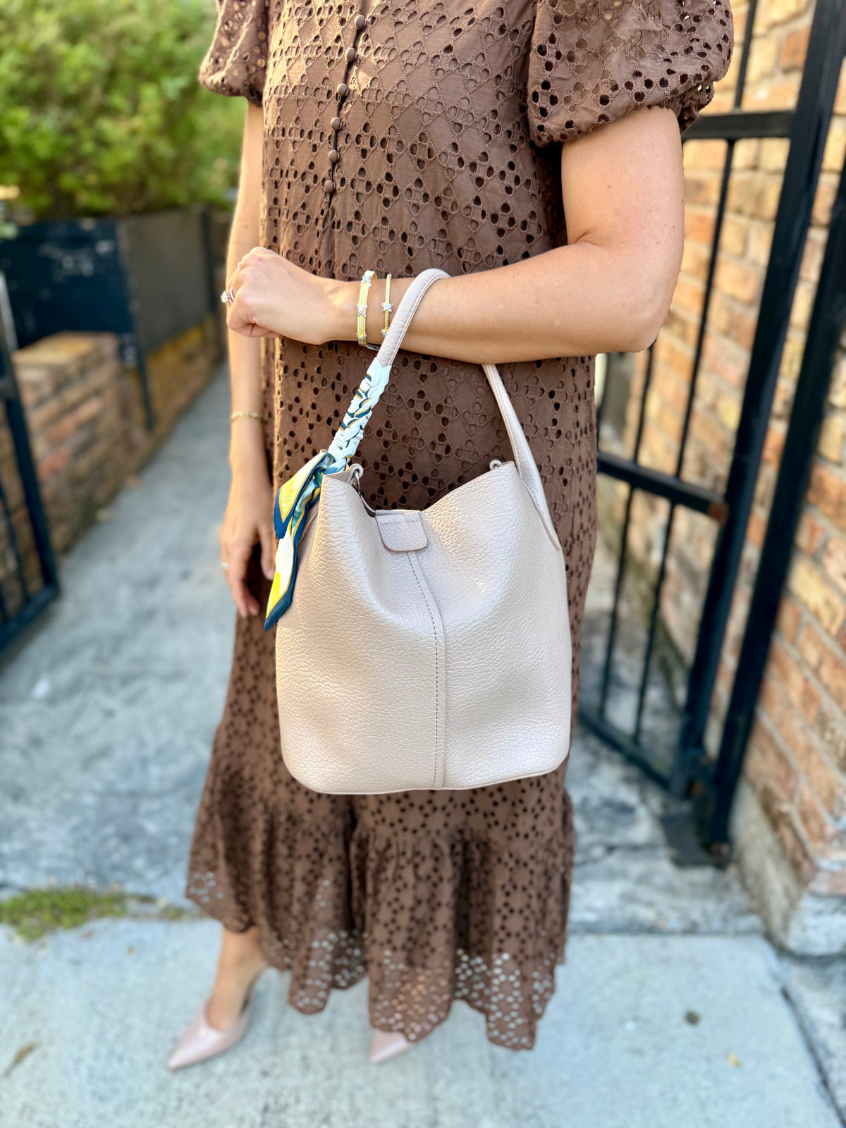 Danny Shoulder Bag- Beige