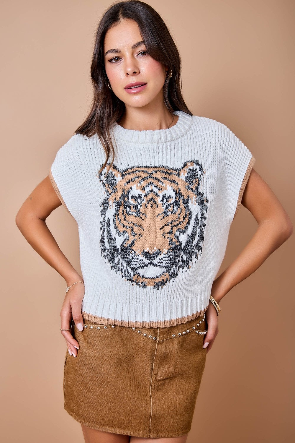 Tiger Contrast Sweater Vest- Ivory Brown