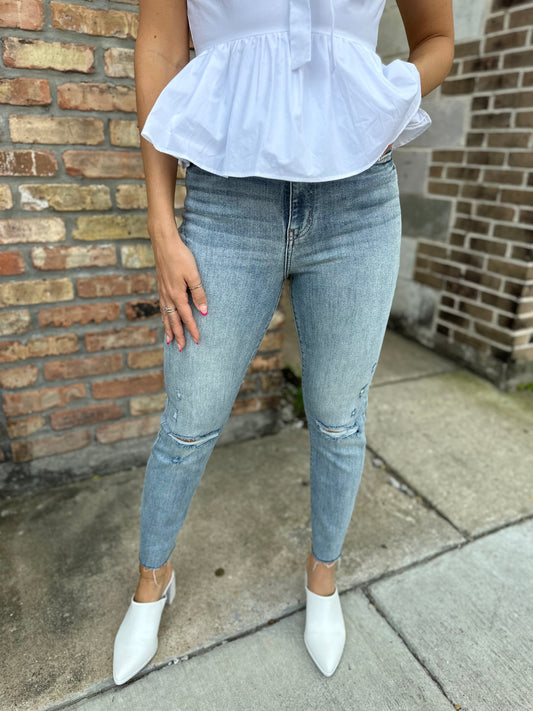 Ally Ultra HR Straight Crop Jeans