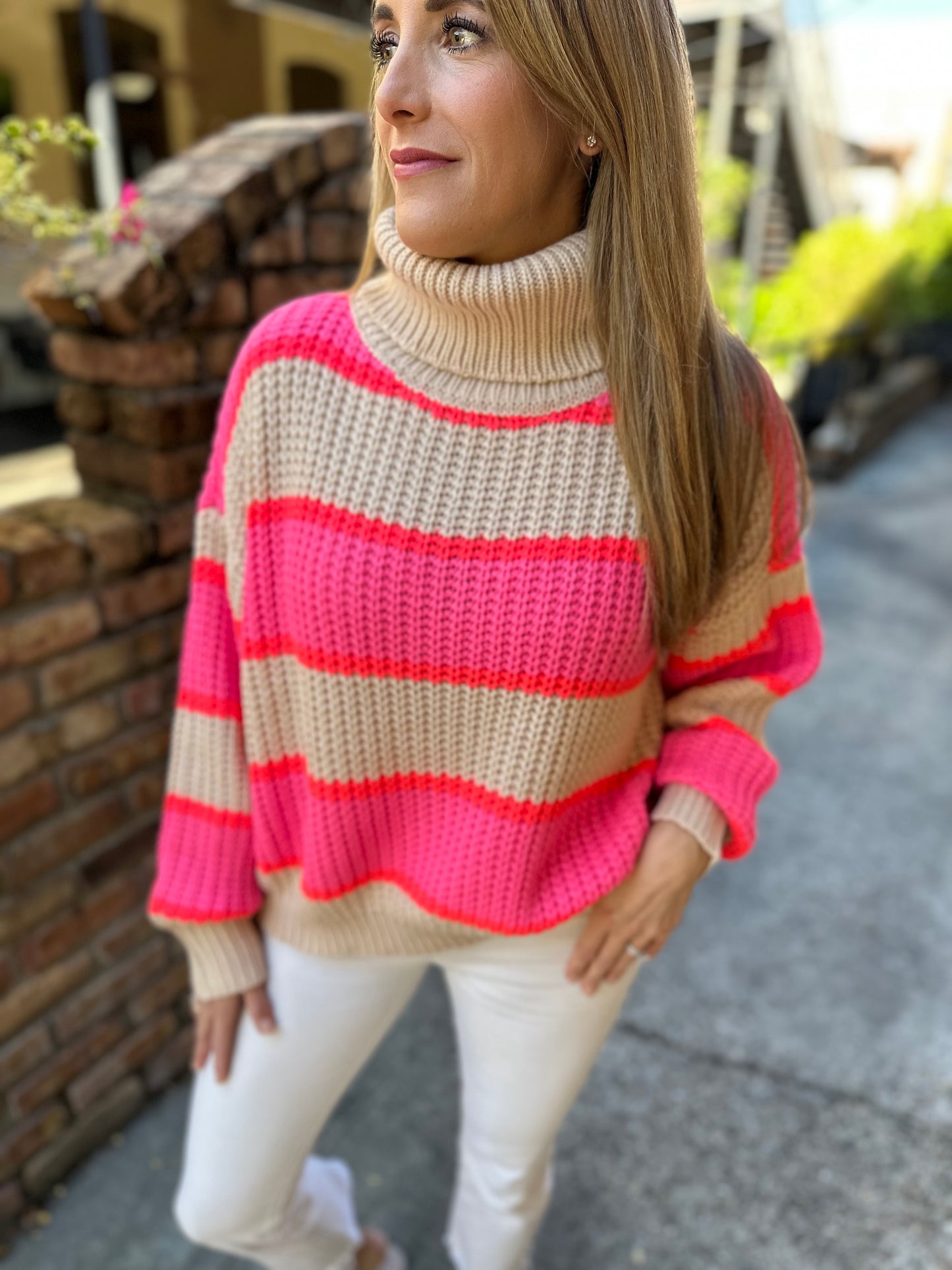 Colorblock Turtleneck Sweater-Pink/Taupe