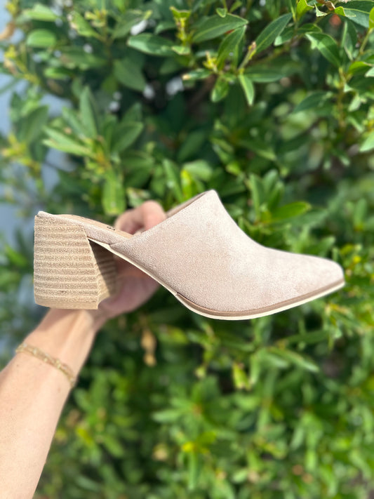 Beast 2025 fashion heels