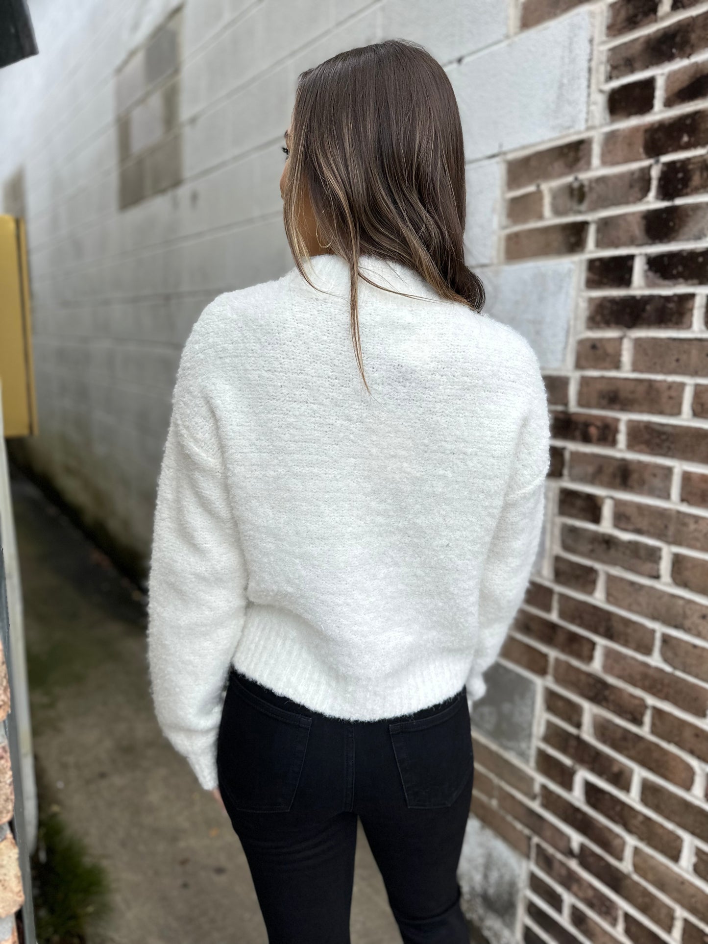 Cozy Roundneck Sweater- Cream