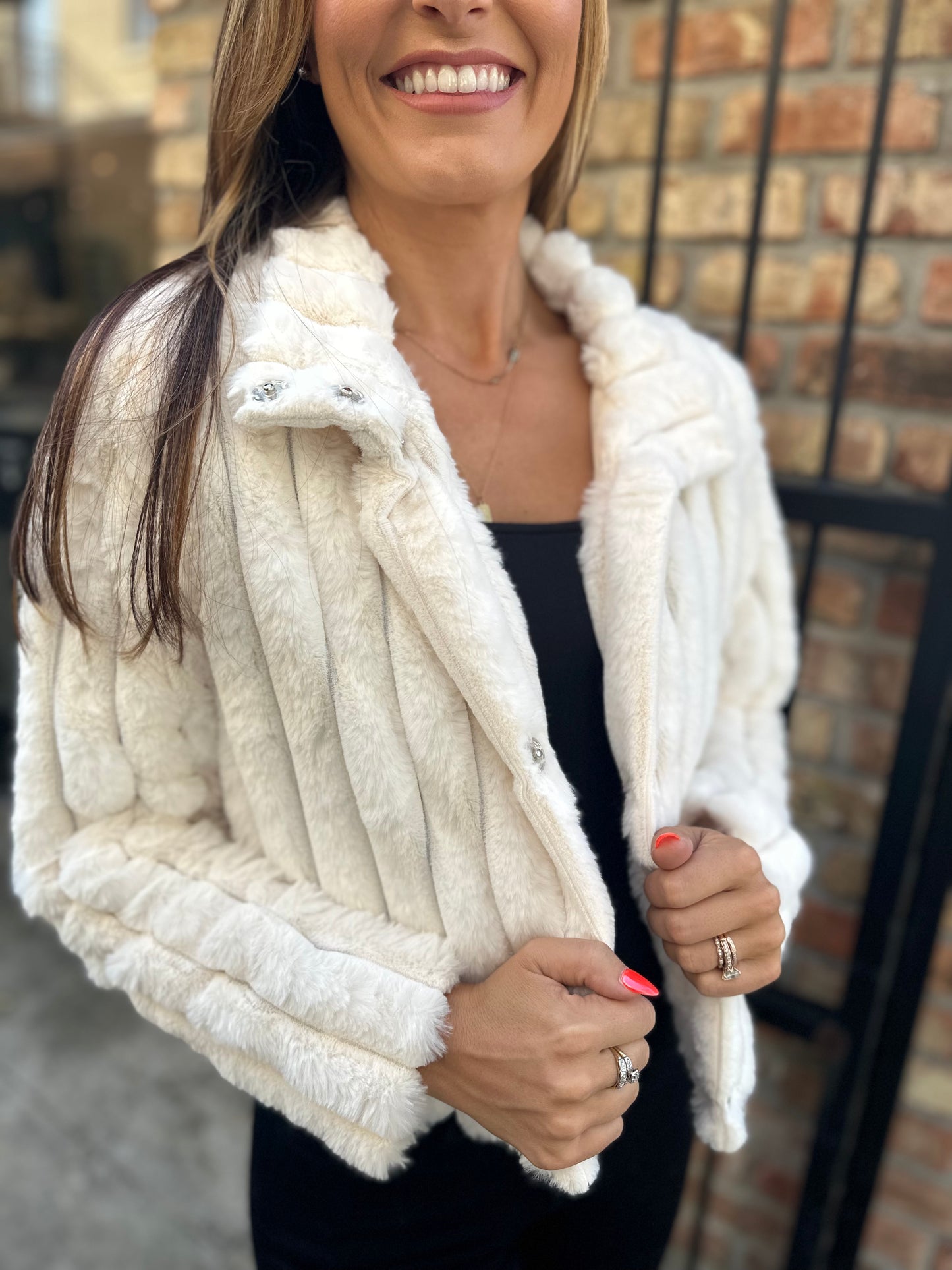 Kate Cropped Faux Fur Jacket- Cream